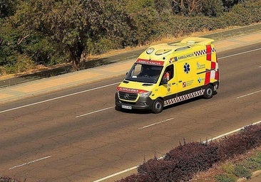 Nueve heridos después de que un turismo chocara contra una furgoneta accidentada en Burgos