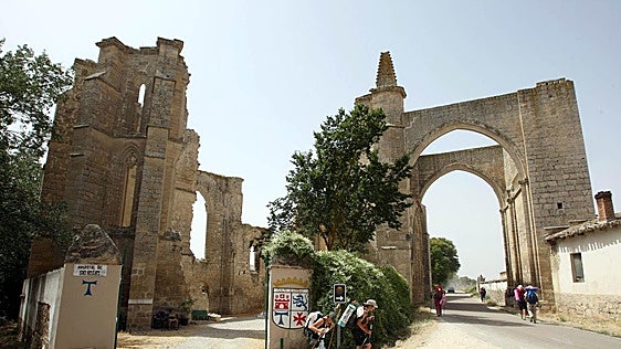 Una fundación de Burgos, premiada por su «titánica» labor para mantener las ruinas de un monasterio
