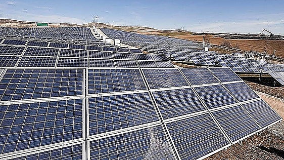 Tumban un parque fotovoltaico que pasaría por Burgos al caducarse los permisos para conectarse a la red eléctrica