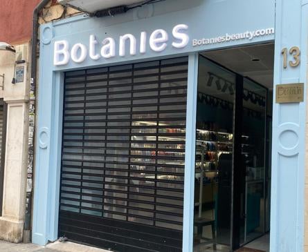 Imagen secundaria 1 - Las dos nuevas tiendas que completan la oferta comercial de una céntrica calle de Burgos