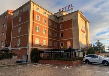 Hotel Las Vegas felicita las Fiestas de San Pedro y San Pablo 2026 e invita a disfrutar de sus casetas en el Paseo de Atapuerca estos Sampedros