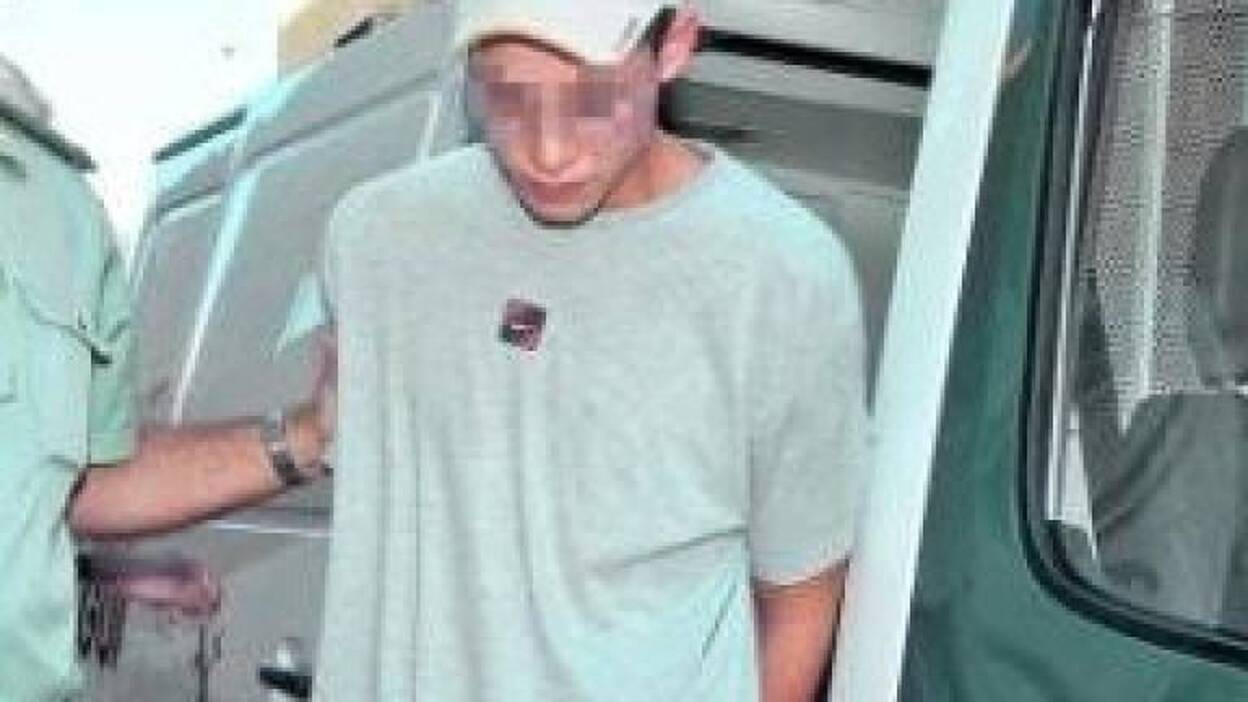 Les acusan de asesinar a un camarero y piden 25 años