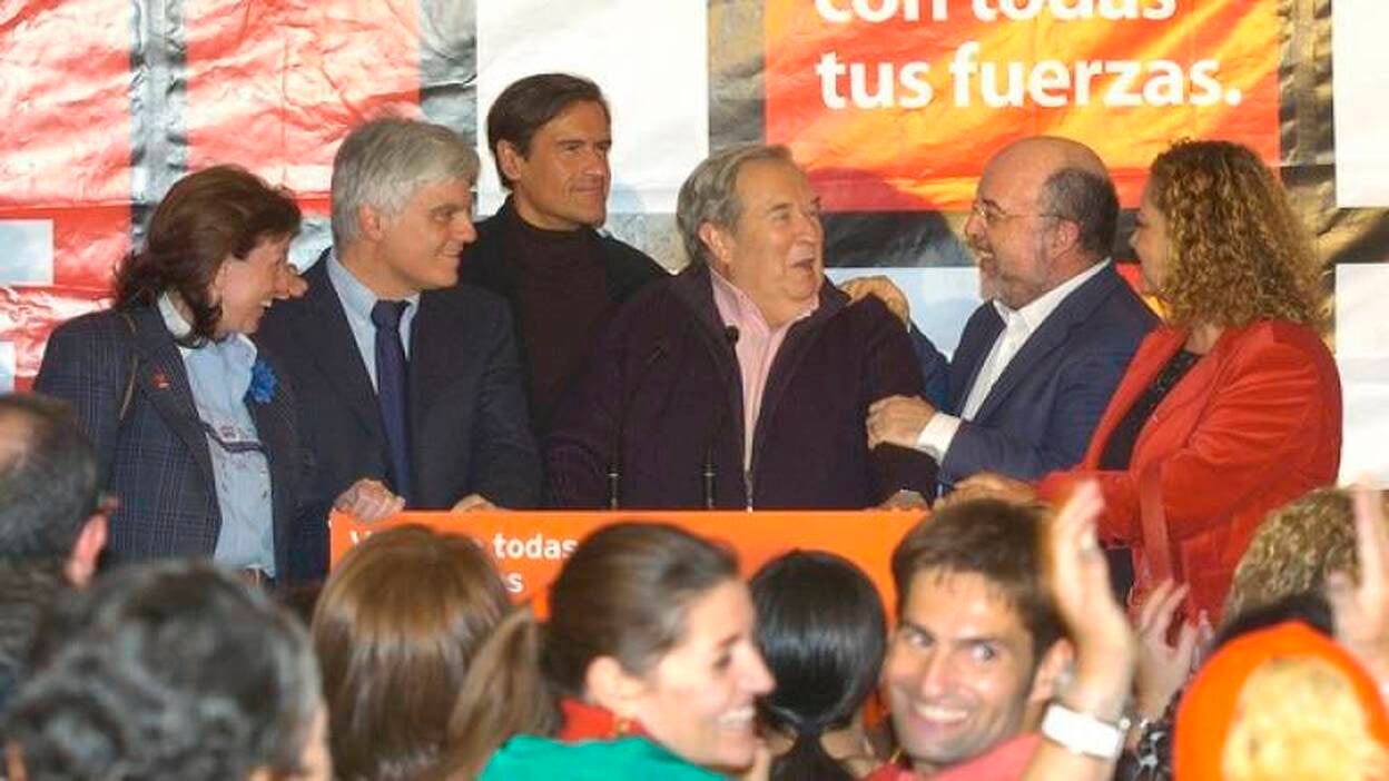 El PSOE sube 17 puntos en 8 años