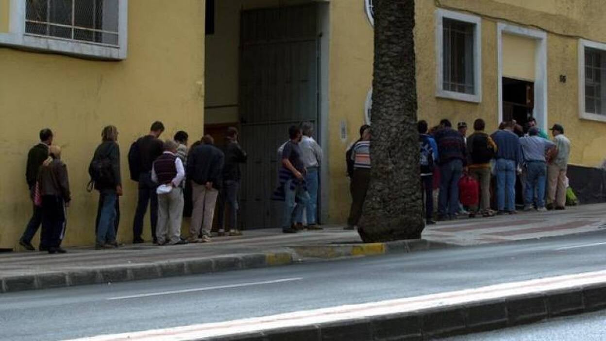 Los recortes presupuestarios dejan a Cáritas en el límite
