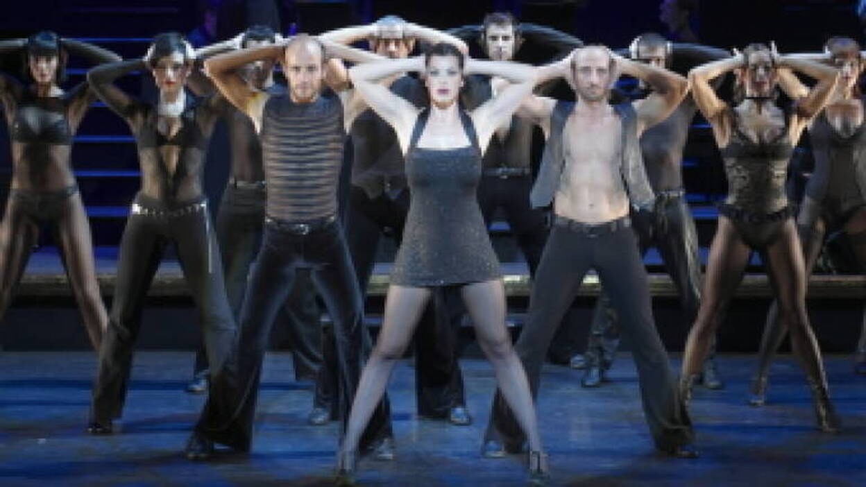 Los Reyes traen al Galdós sexo, jazz y corrupción