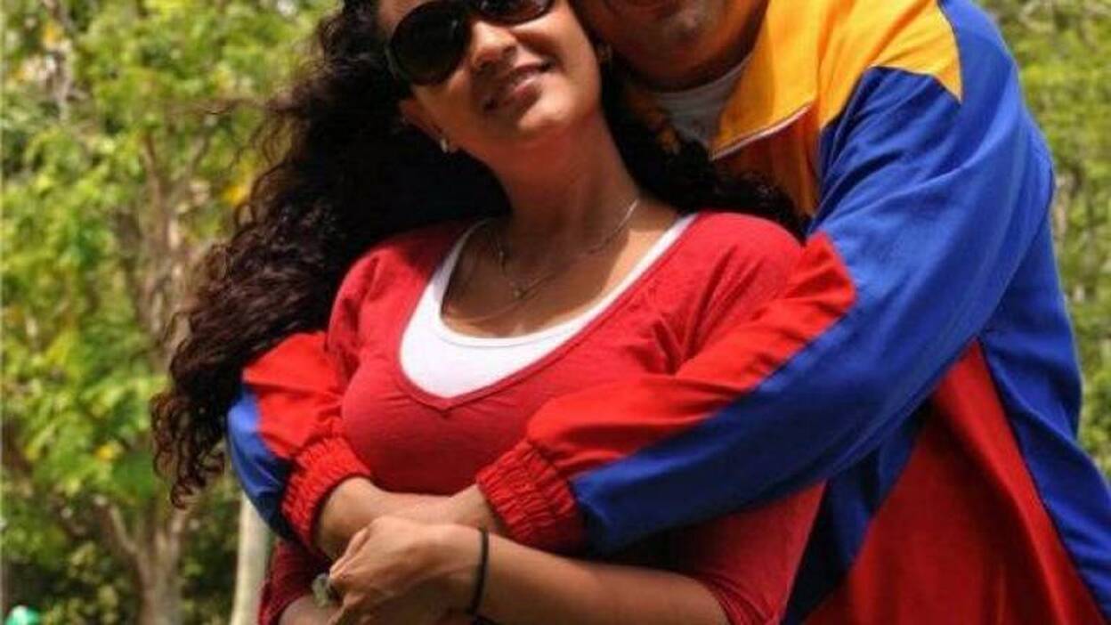 El presidente venezolano Hugo Chávez regresó a Caracas de madrugada