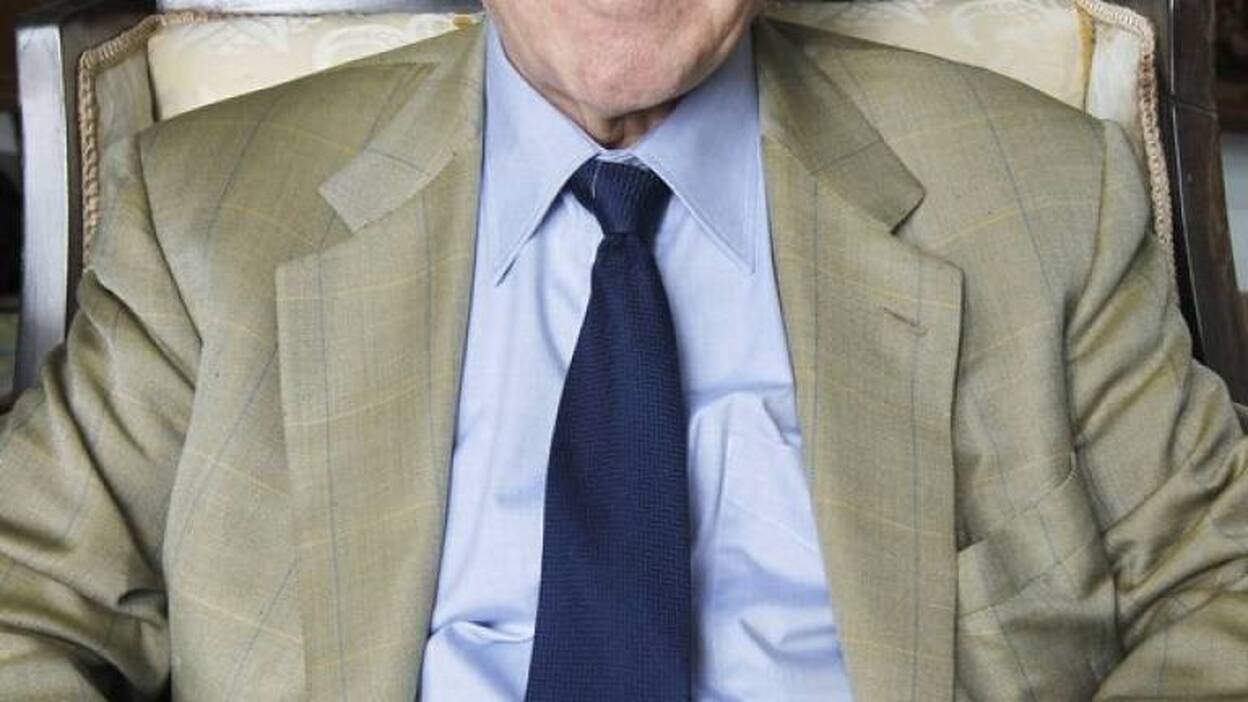 Fuster: "Sigan fumando y verán como el país económicamente se va al desastre"