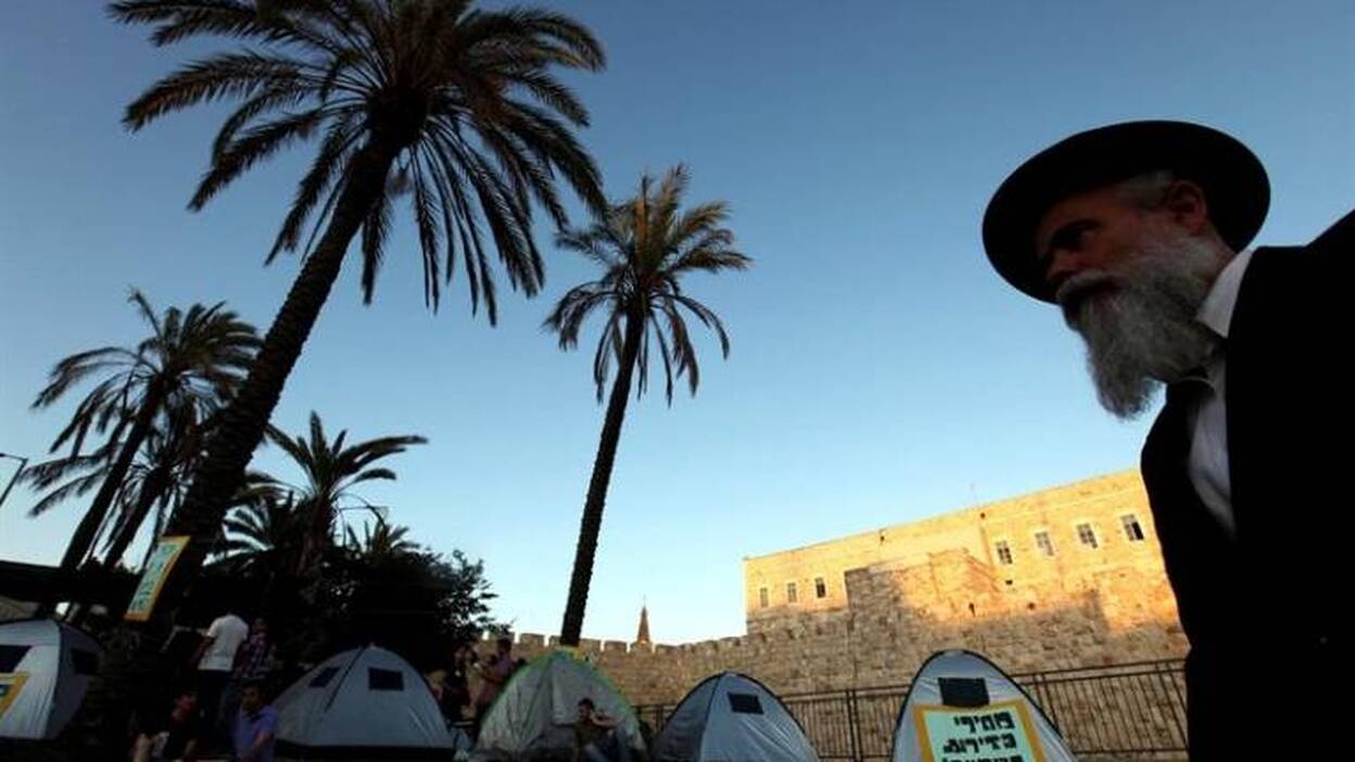 Indignados acampan en ciudades de Israel por una vivienda digna