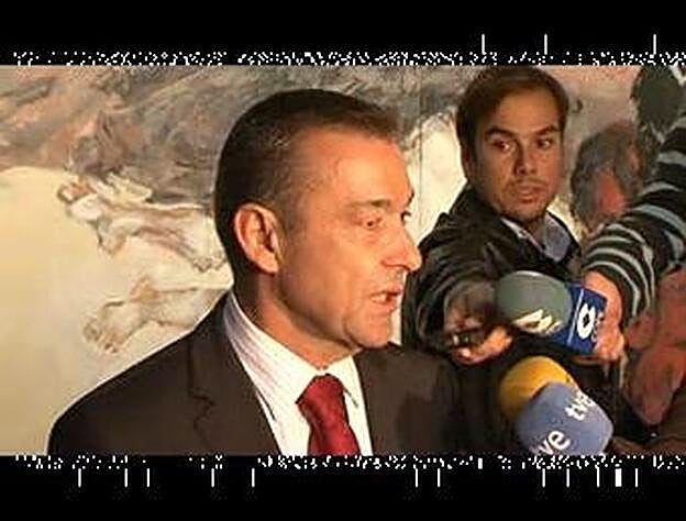 Rivero se solidariza con los afectados de la explosión en Mogán