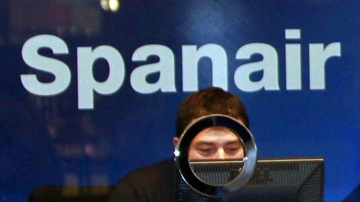 Usuarios de Spanair: "Nos han dejado aquí tirados"