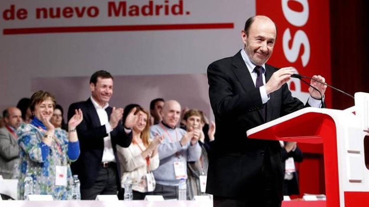 Rubalcaba critica el "thatcherismo cañí" y "castizo" de Esperanza Aguirre