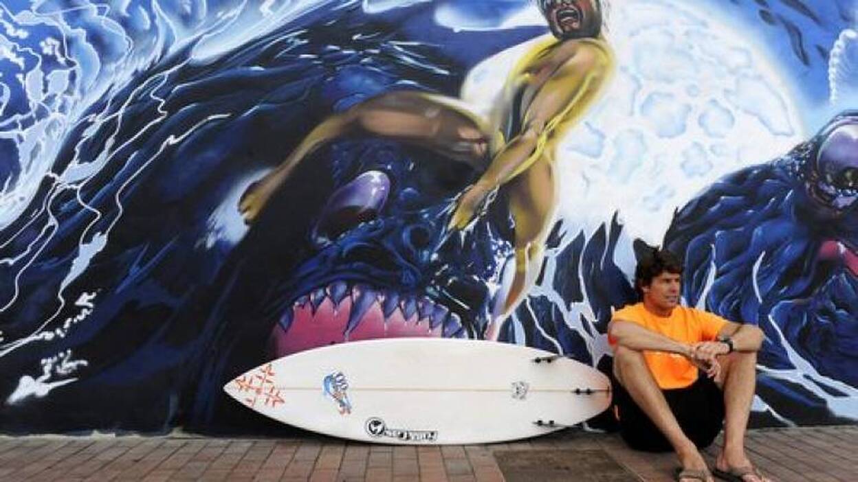 "Gran Canaria es un paraíso para el surfero"