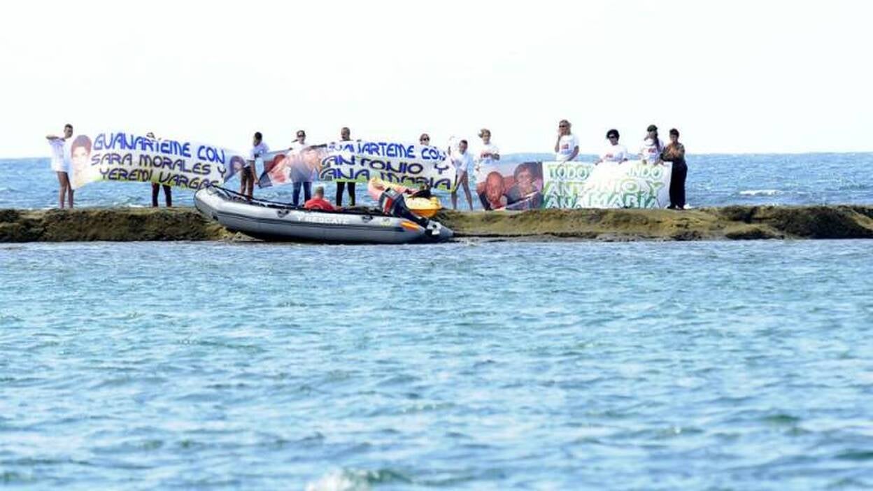 Las Canteras recuerda al matrimonio desaparecido