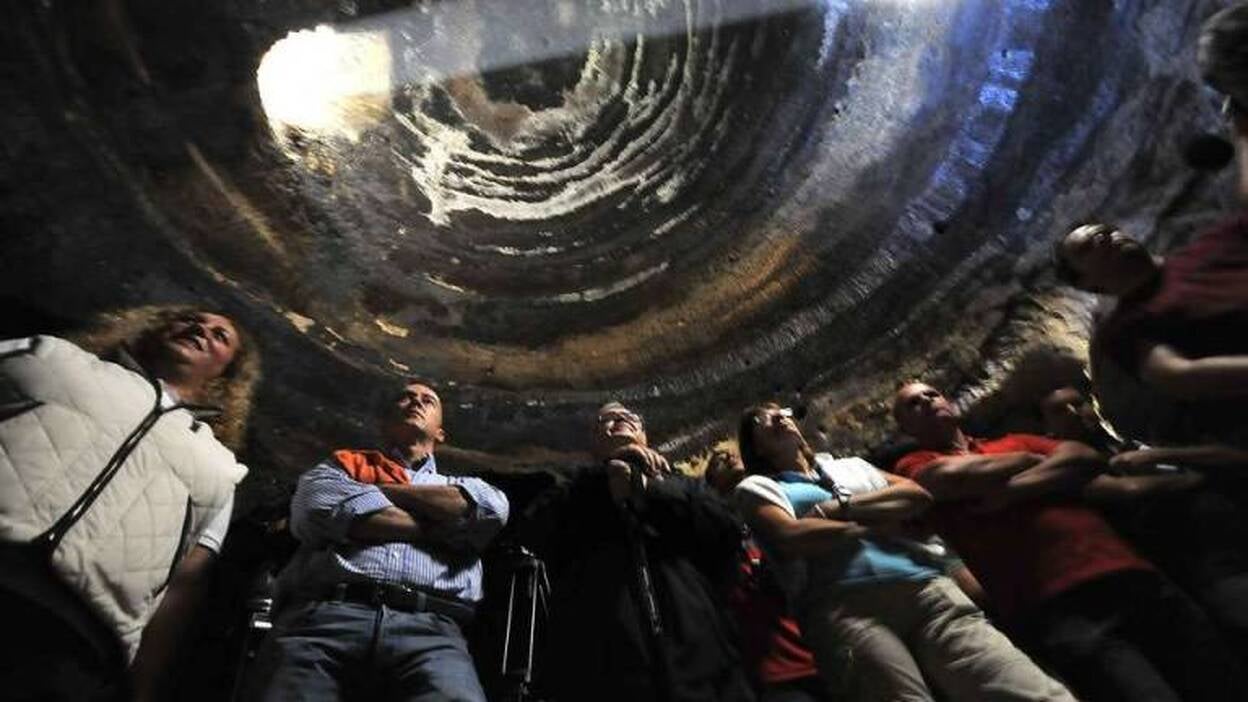 Bravo de Laguna, da la bienvenida al verano desde Risco Caído