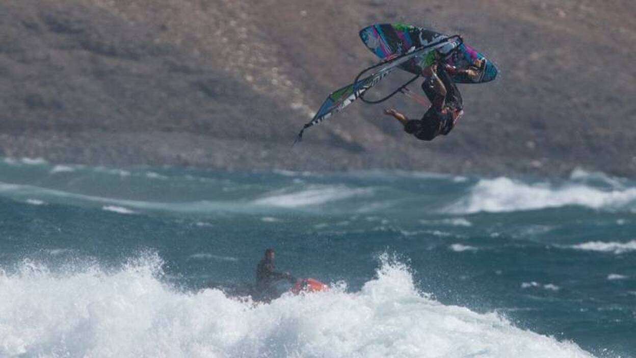 Philip Koster no falla y gana la final ante Víctor Fernández