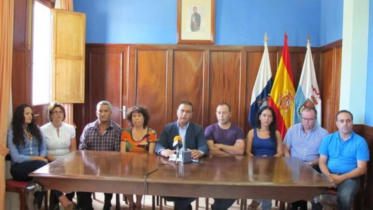 CC de Guía achaca a Fernando Bañolas el cese de su hermana