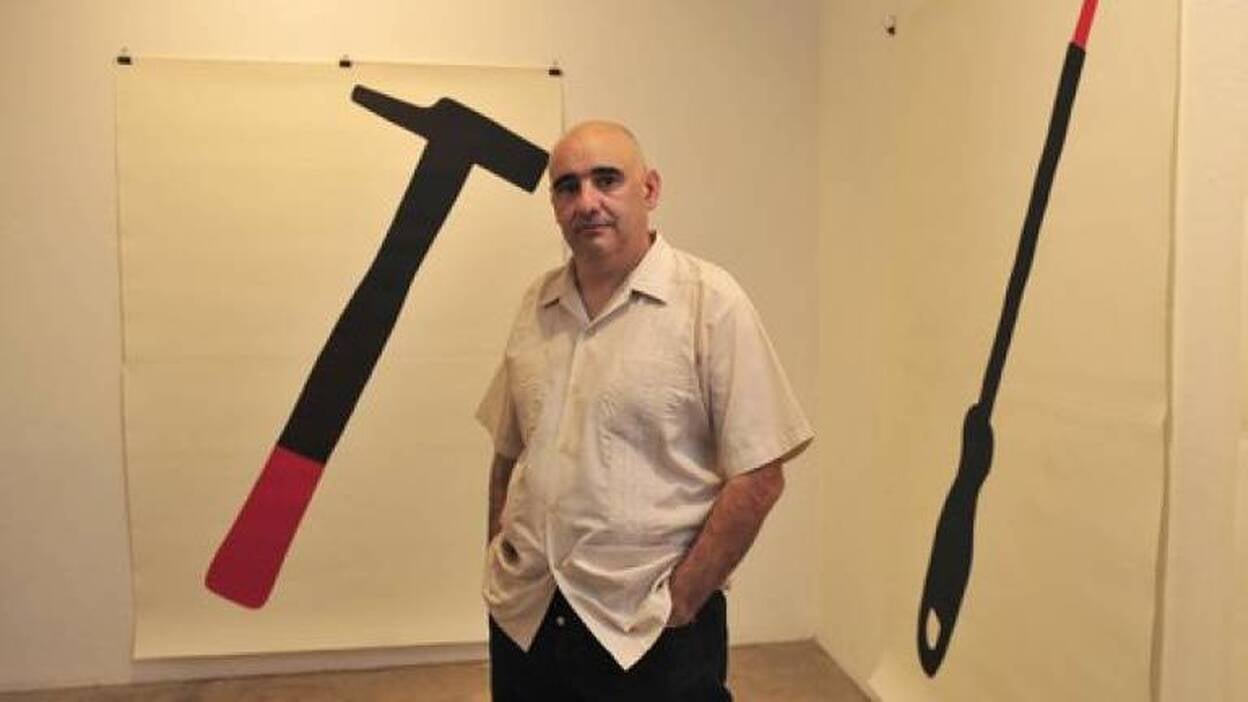 Cuco Suárez presenta sus bodegones &#8216;punk&#8217; en Saro León