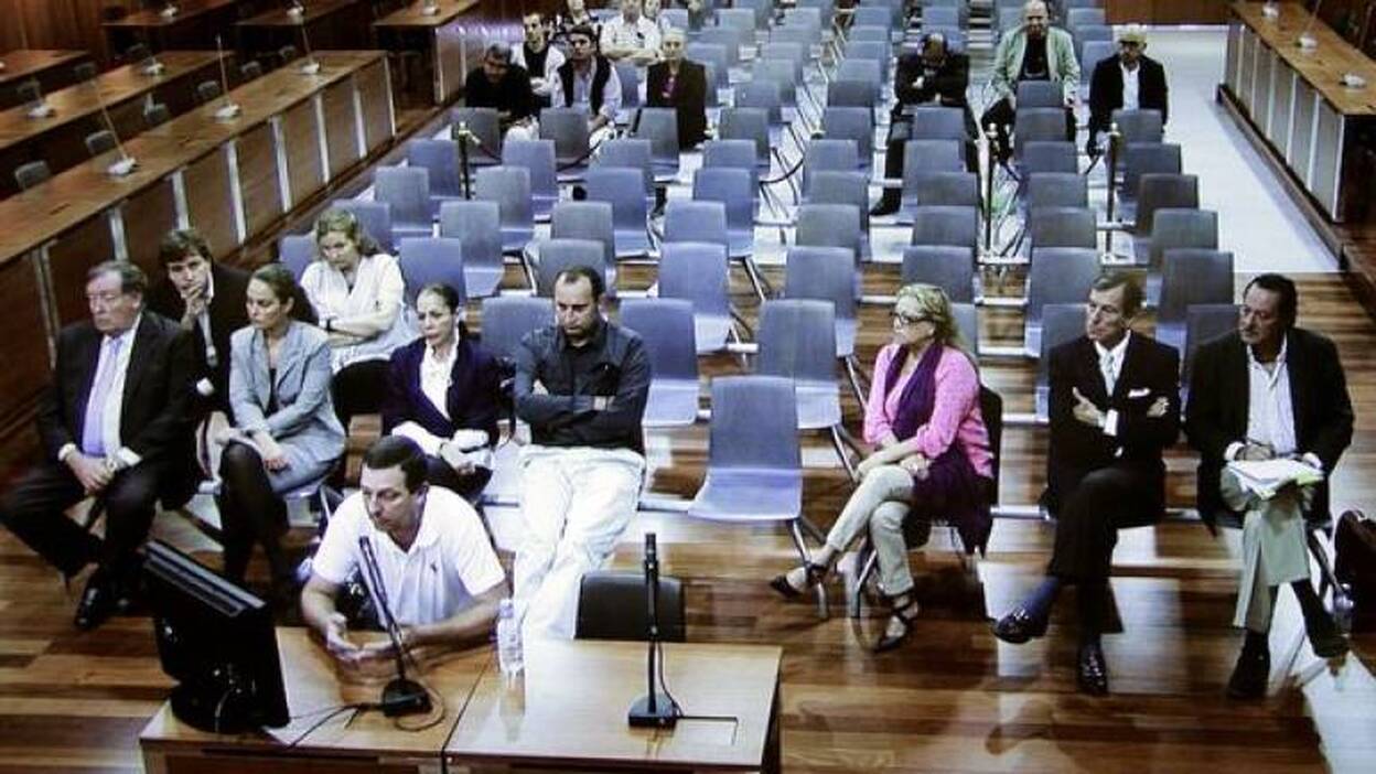 Maite Zaldívar dice que lo único que sabe es blanquear paredes