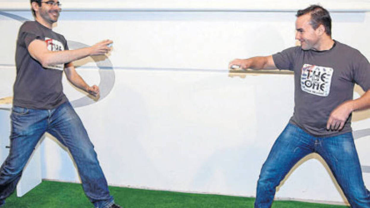 Cuidado si vibra el móvil, un rival puede estar cerca