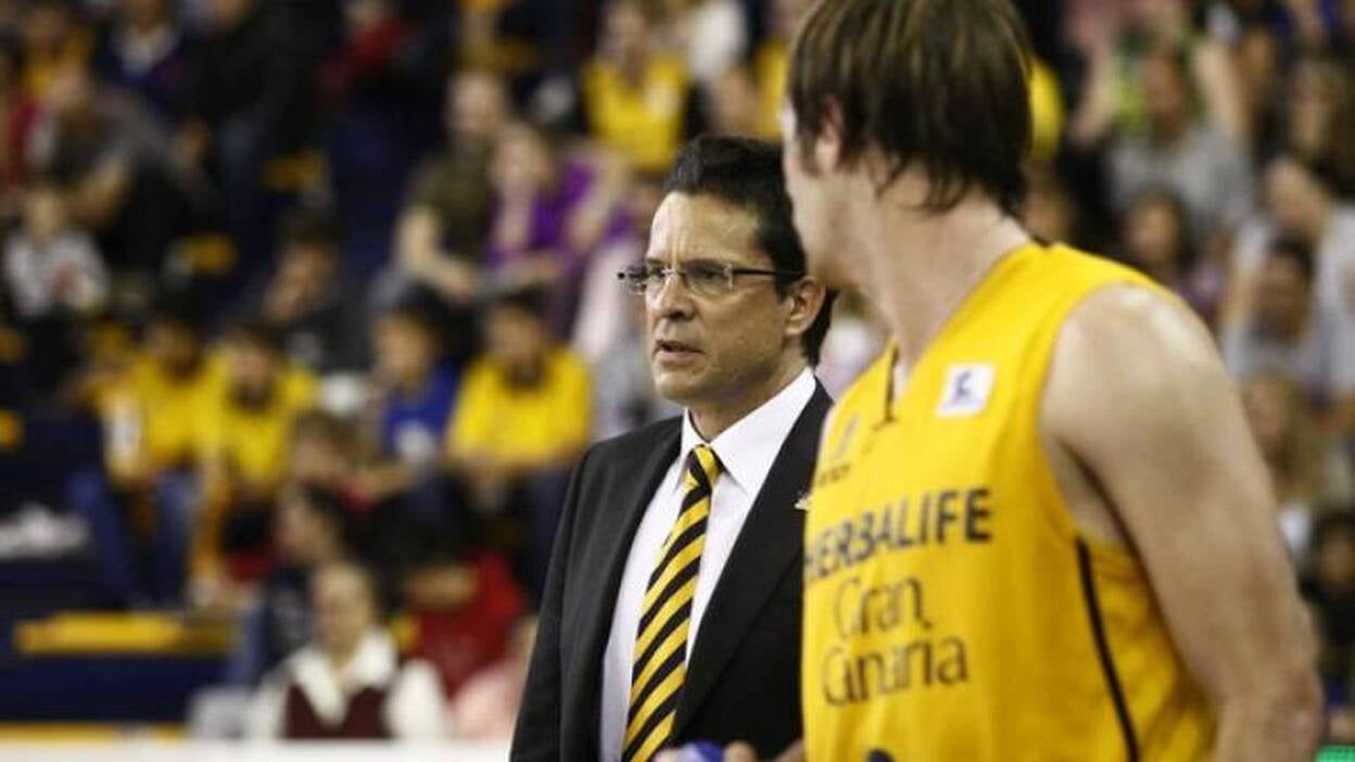 Pedro Martínez: «Nuestro tiro exterior marcó la diferencia»