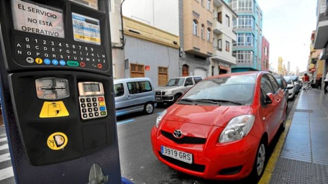 La zona azul genera 539.882 multas en la capital grancanaria en un año