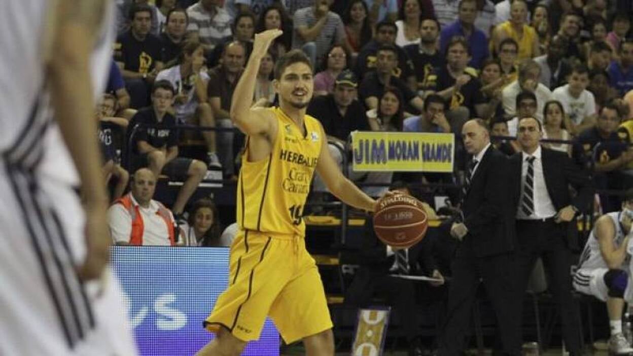 Alvarado: «No me escondo, ni en la vida ni en el baloncesto»