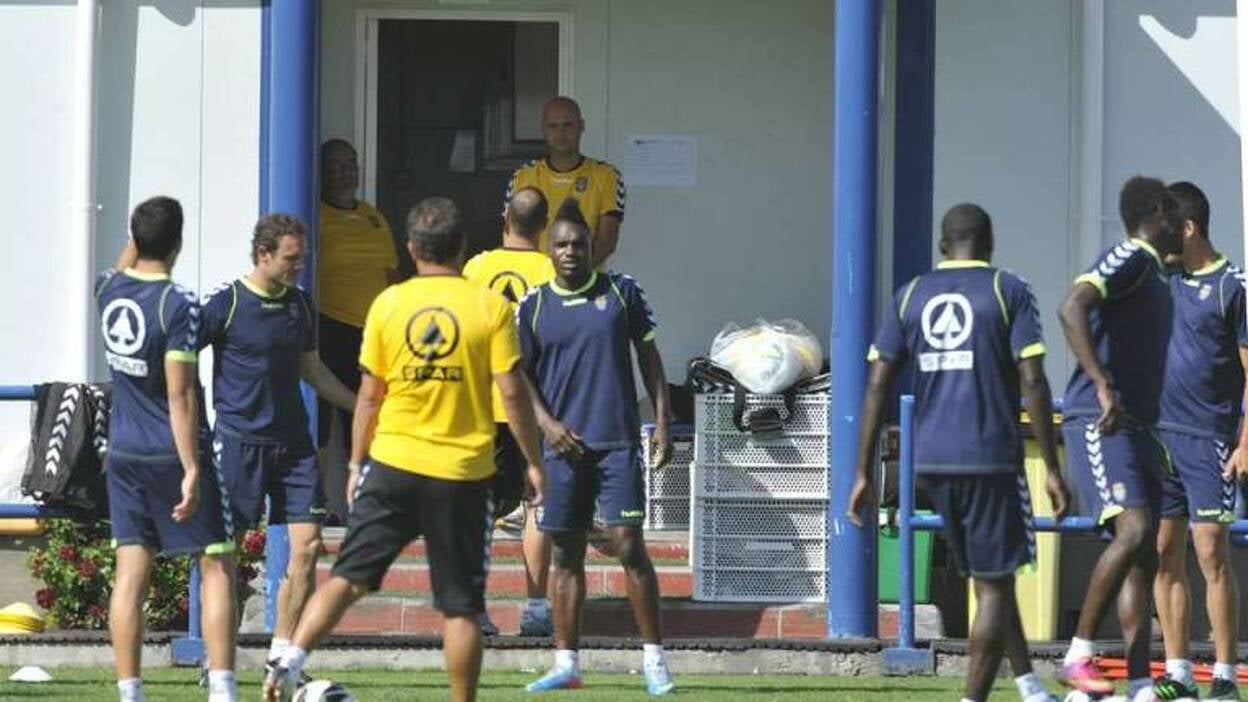 La UD entrena en Barranco Seco