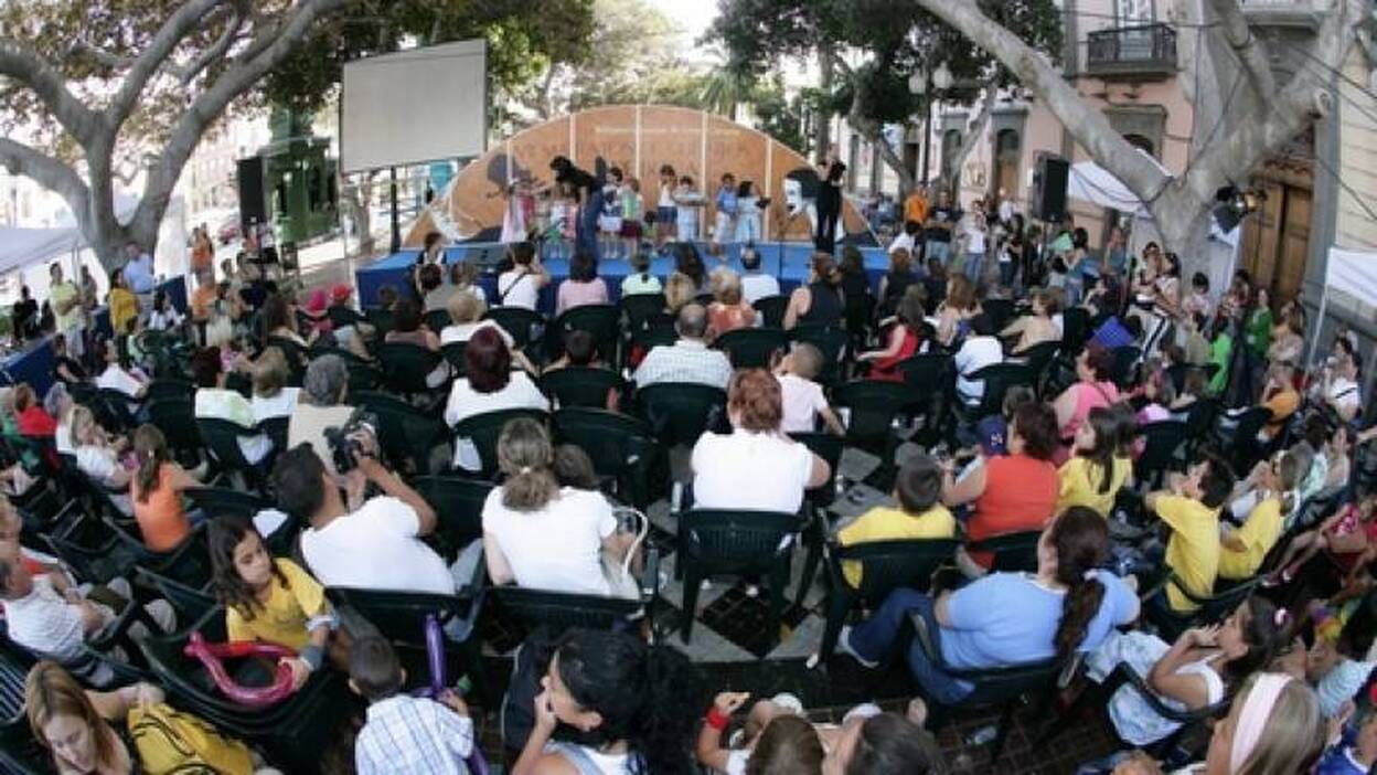 El maratón de cuentos, también por teléfono