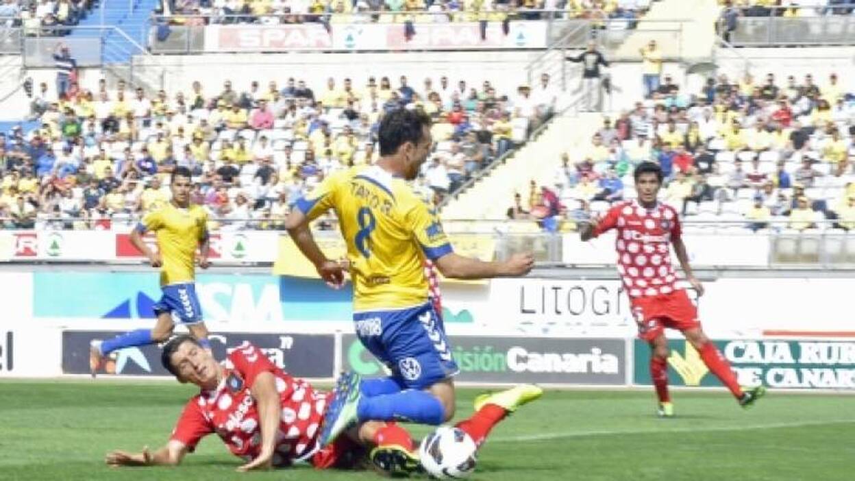 Nada por aquí, nada por allá