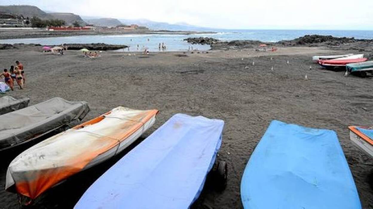 Arena entre riscos en la costa norte