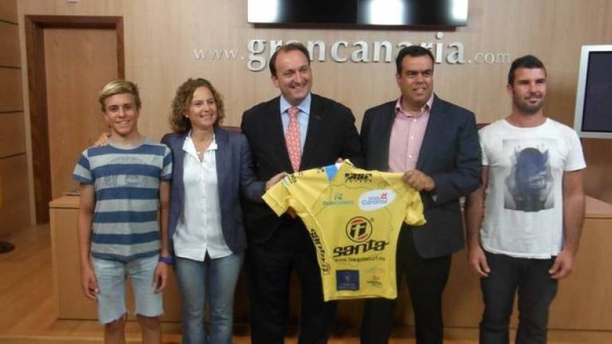 La Cícer desafía a los mejores surfistas de Europa