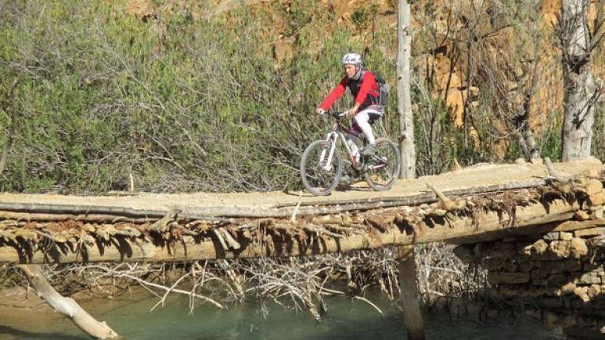 Regreso tras recorrer el Atlas en bicileta