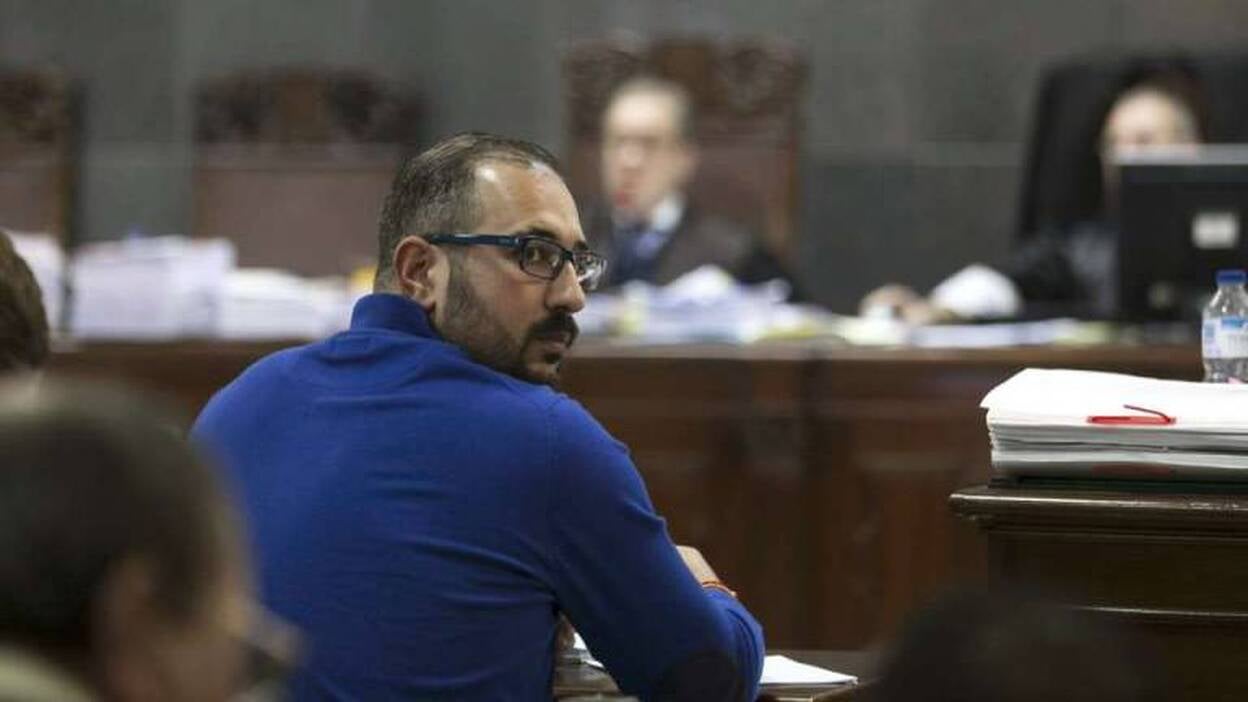 Bronca antológica entre la defensa y los forenses