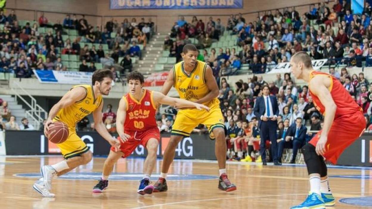 Buena faena del Gran Canaria en Murcia (71-78)