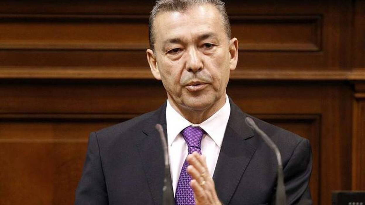 Paulino Rivero: Queremos estar en España, pero "no nos empujen"