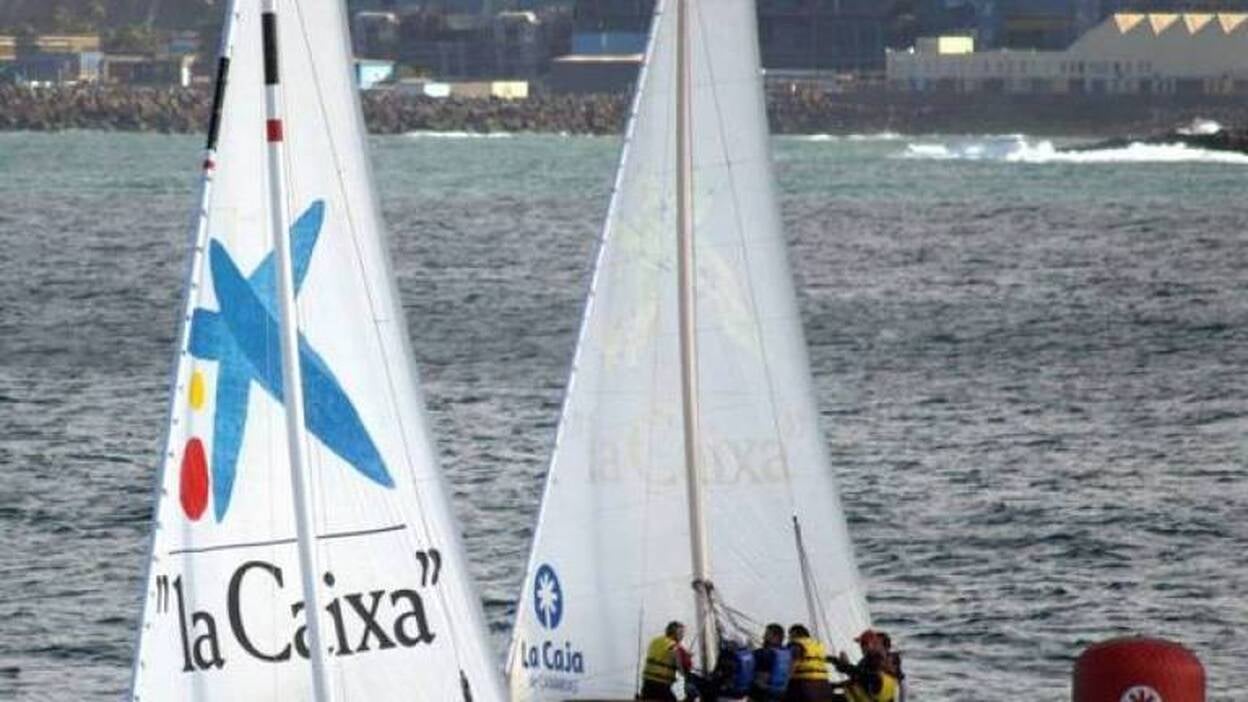 El Puerto de La Luz La Caixa gana con solvencia