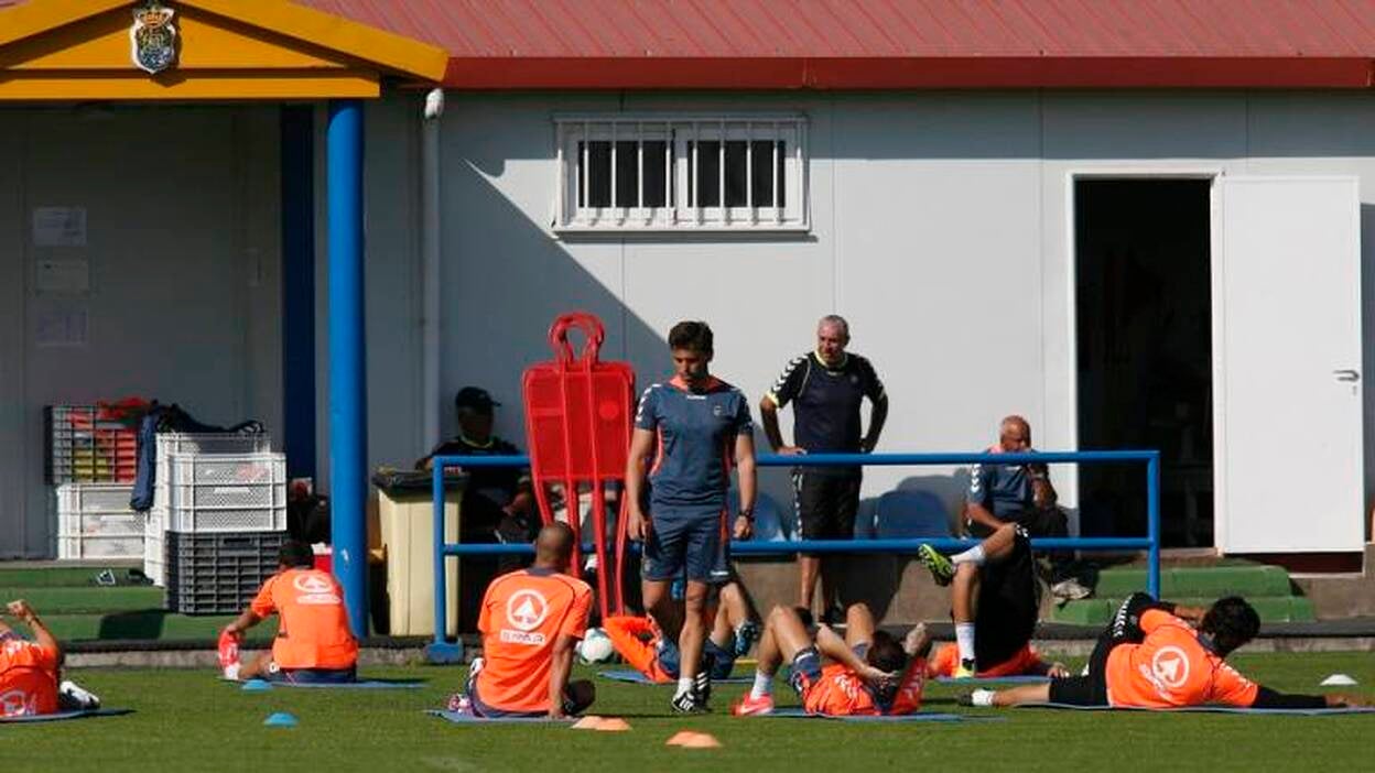 La UD se entrena en Barranco Seco