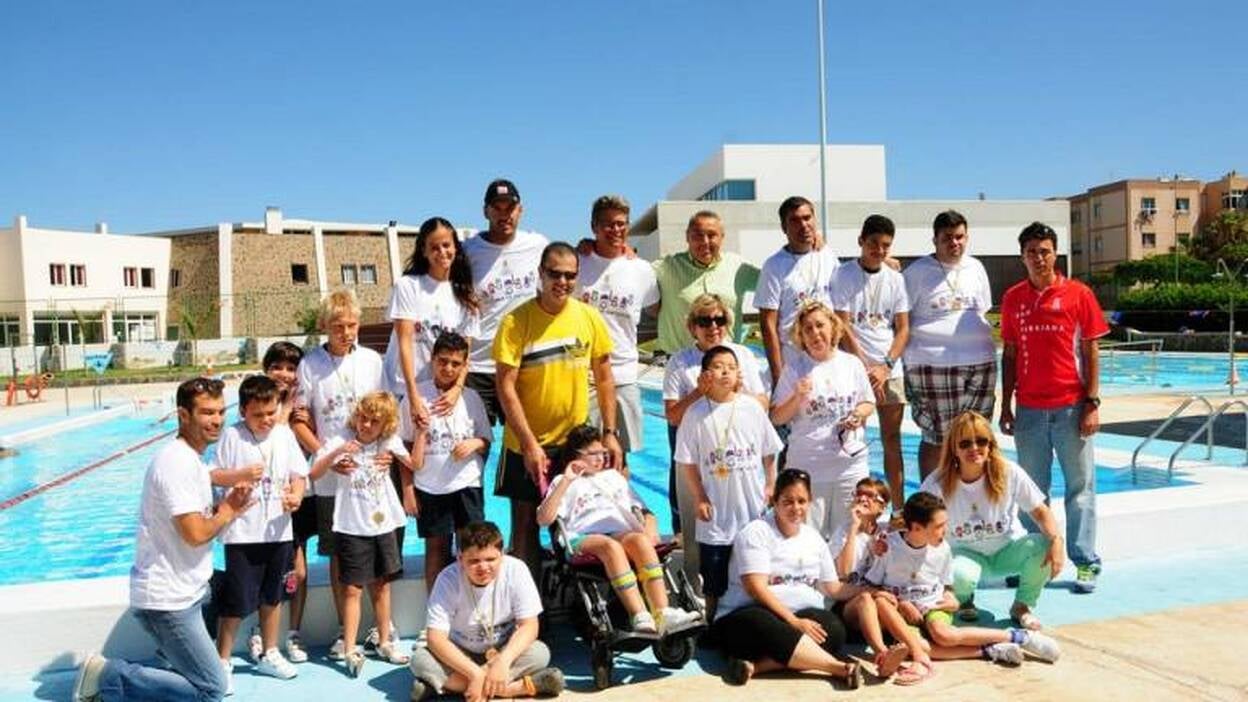 Clausura del curso de natación escolar adaptada