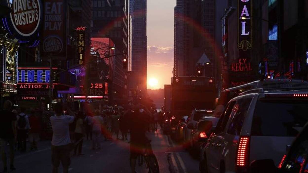 El sol entre las calles de Nueva York