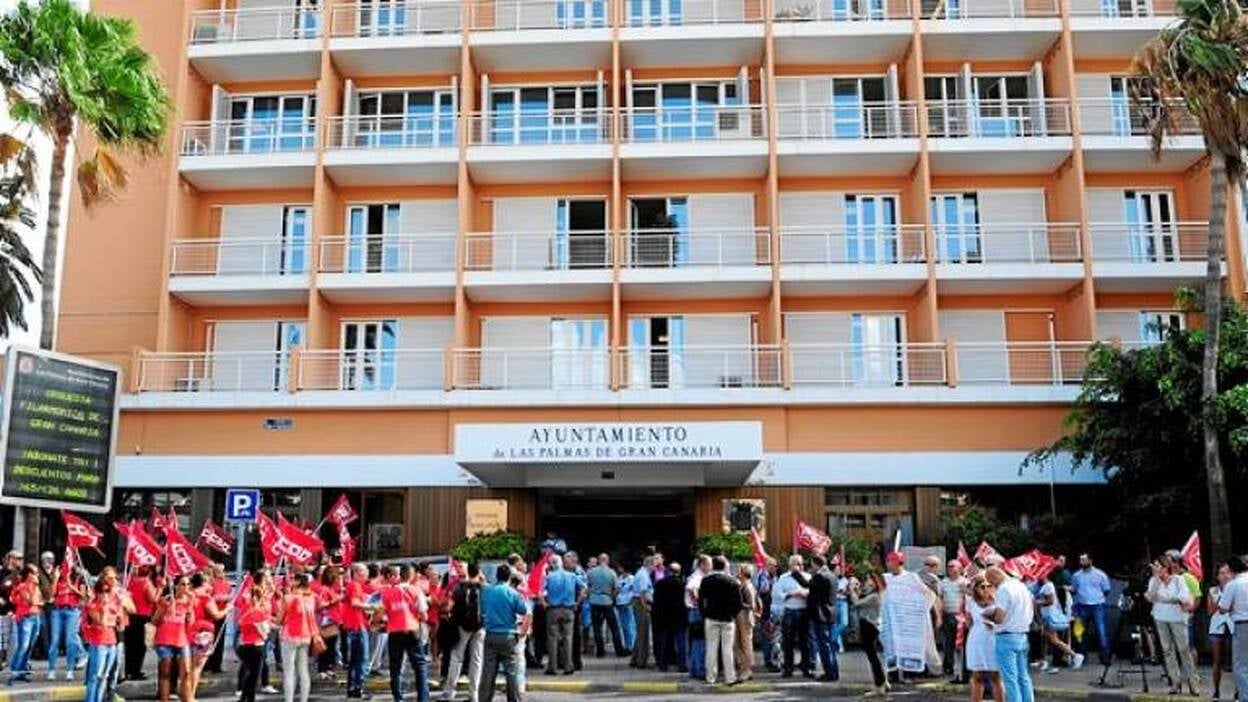 Los comerciantes de Triana rechazan la ayuda municipal