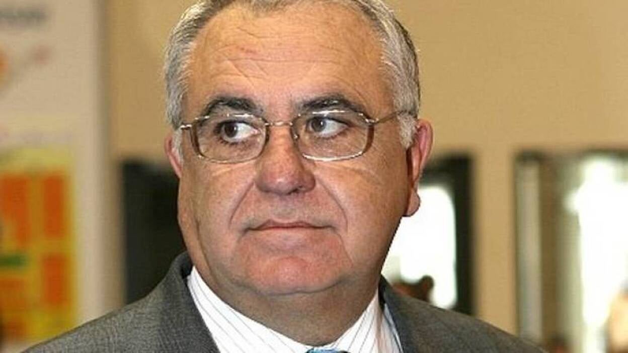 Juan Cotino, imputado un mes después de abandonar la política