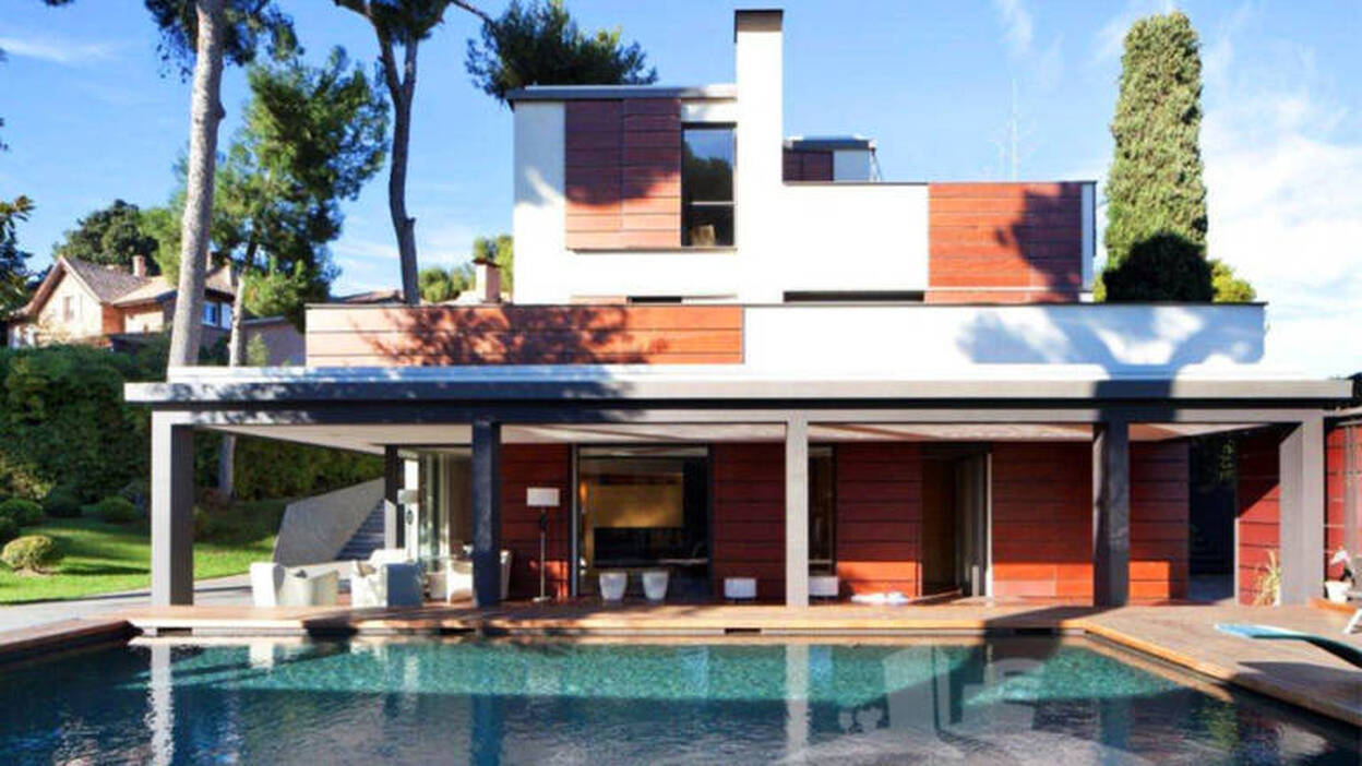 Infanta y Urdangarin piden permiso a Castro para vender el palacete de Pedralbes