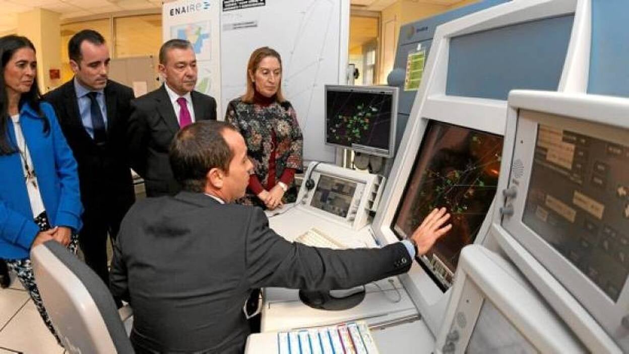 Pastor: «No cederemos la gestión aeroportuaria»