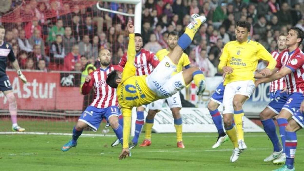 Araujo, en un momento crítico