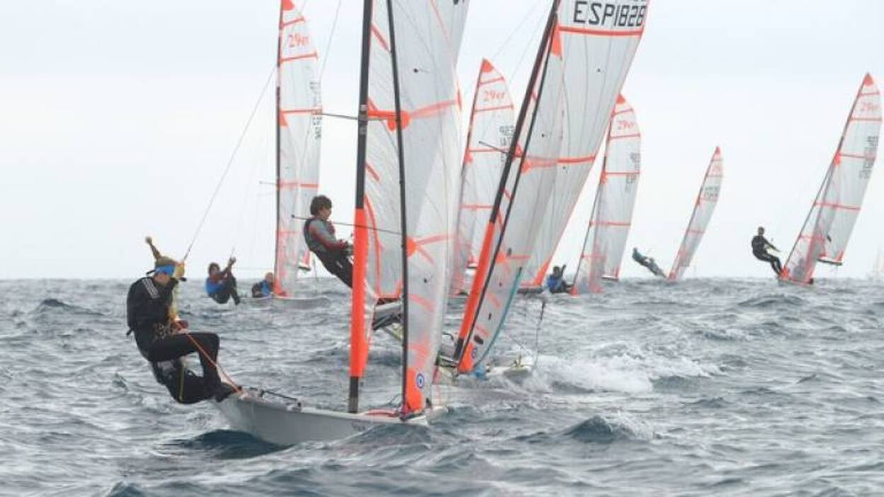 Dominio de los regatistas catalanes