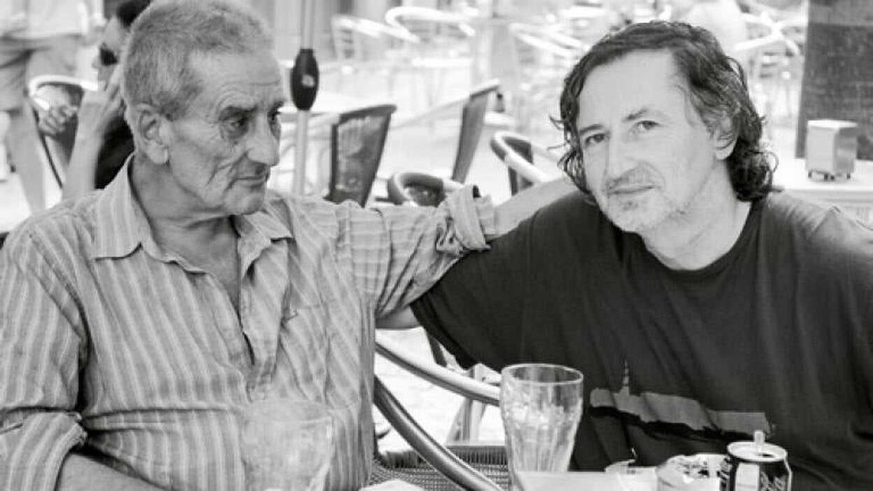 Panero y Pravo enfrentan su poesía en 'Estantigua'