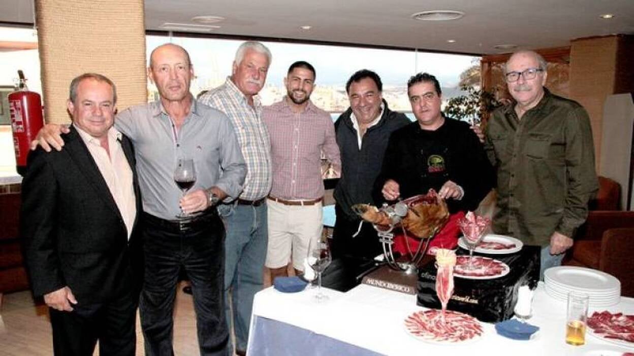 Agasajo empresarial para apoyar a Ferino V