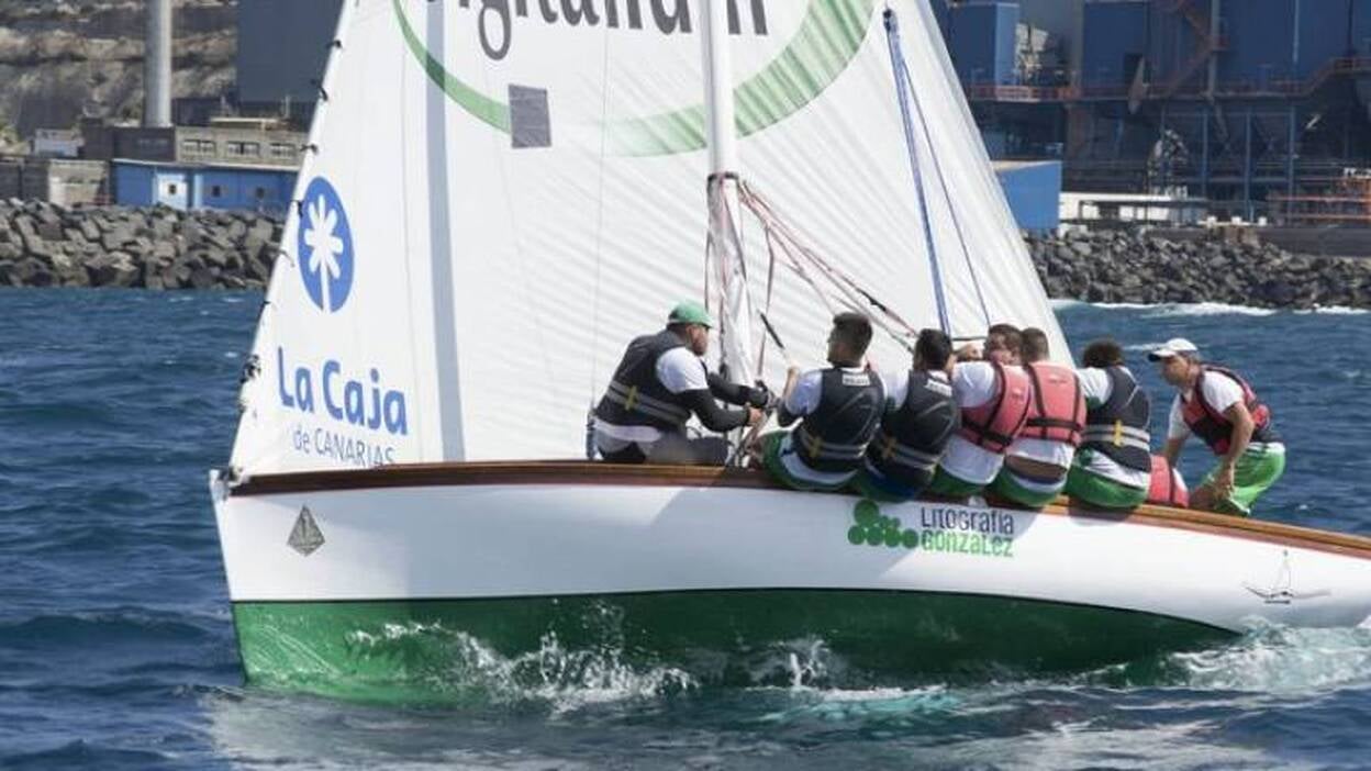 El Poeta Tomás Morales se mantiene líder en solitario