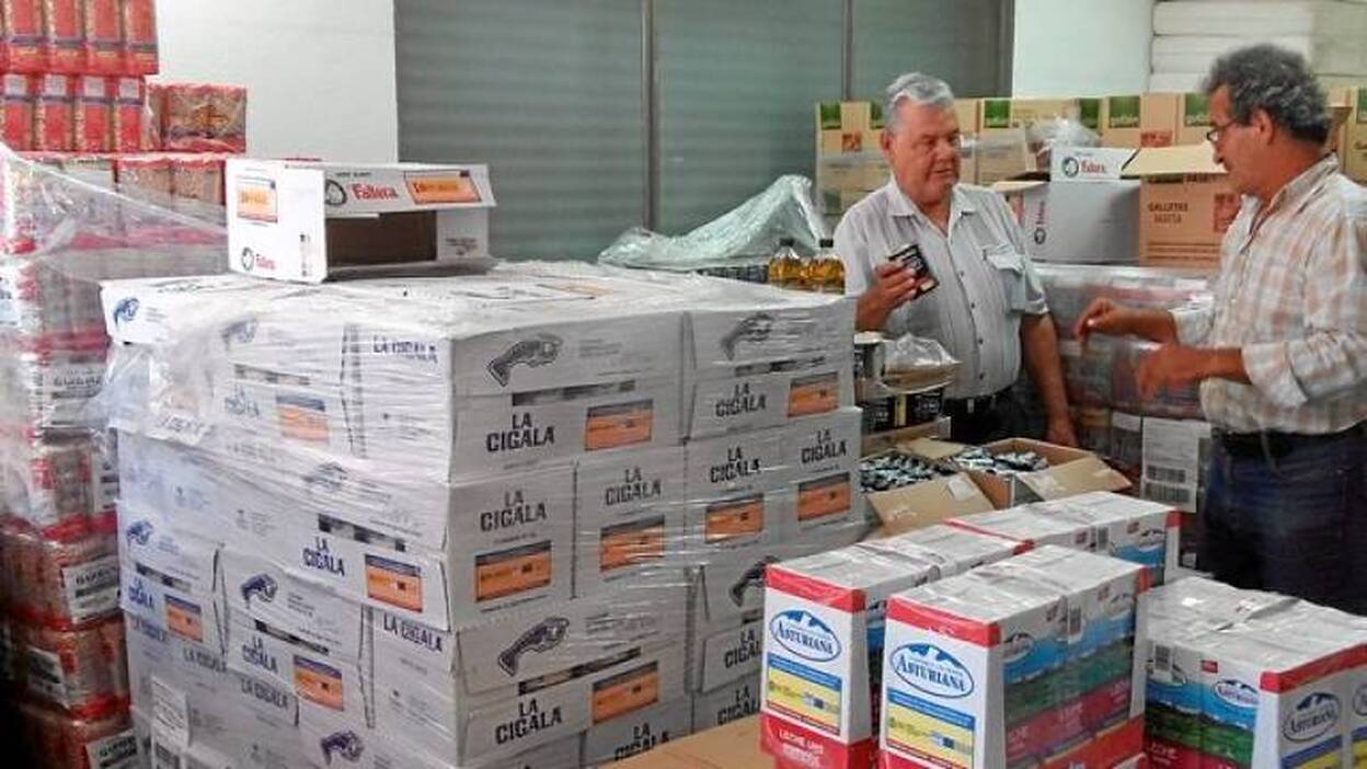 La burocracia atasca el reparto de miles de kilos de alimentos