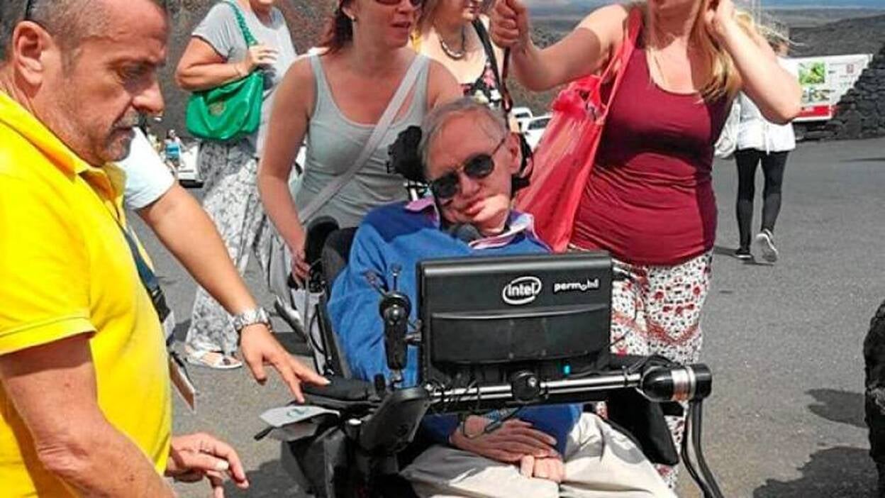 Stephen Hawking, en Timanfaya